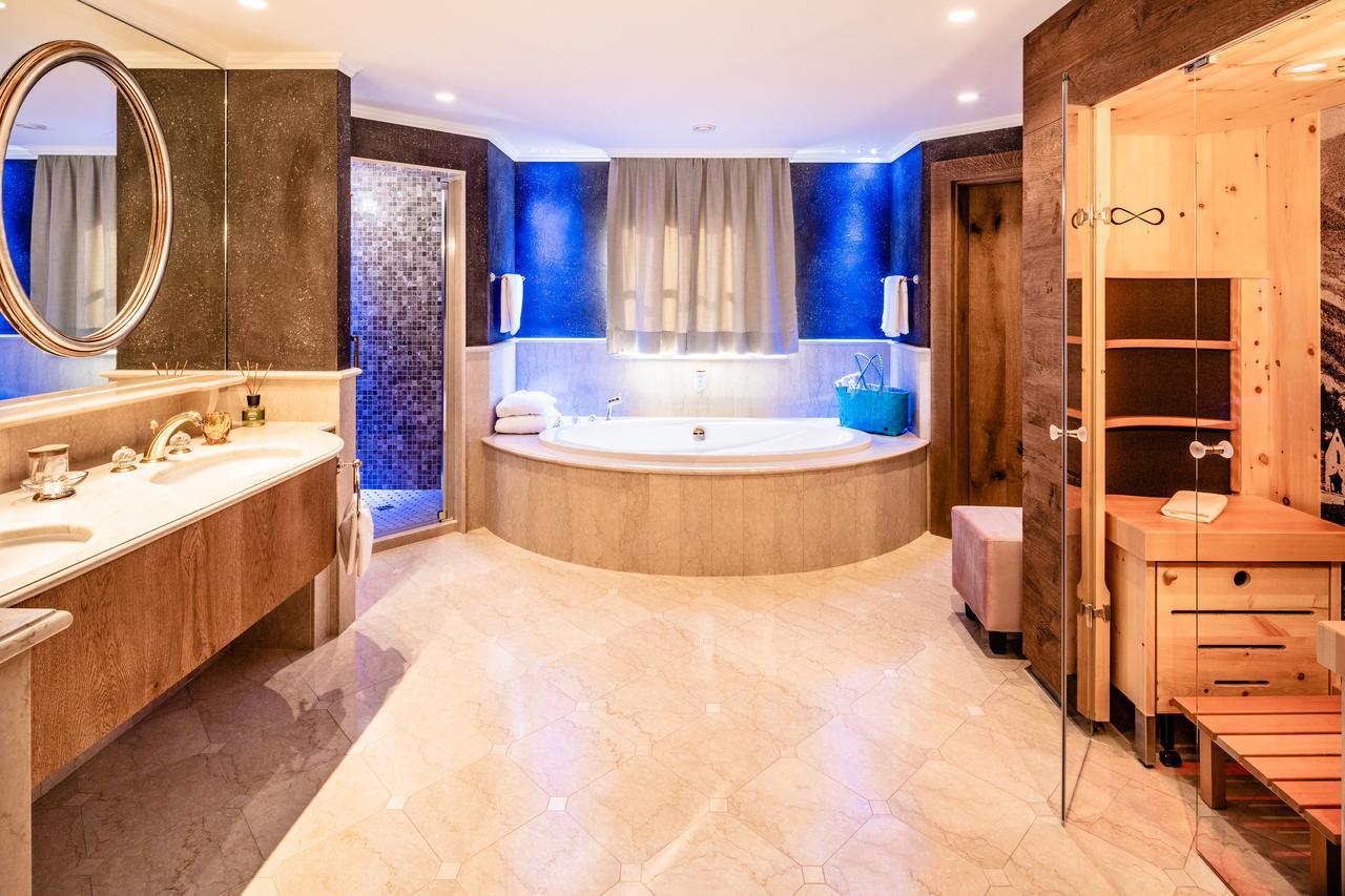 Alpine Luxury Spa Resort Schwarzenstein Lutago Exterior foto